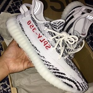 ❌ SOLD ❌ Adidas Yeezy Boost 350 V2 Zebra
